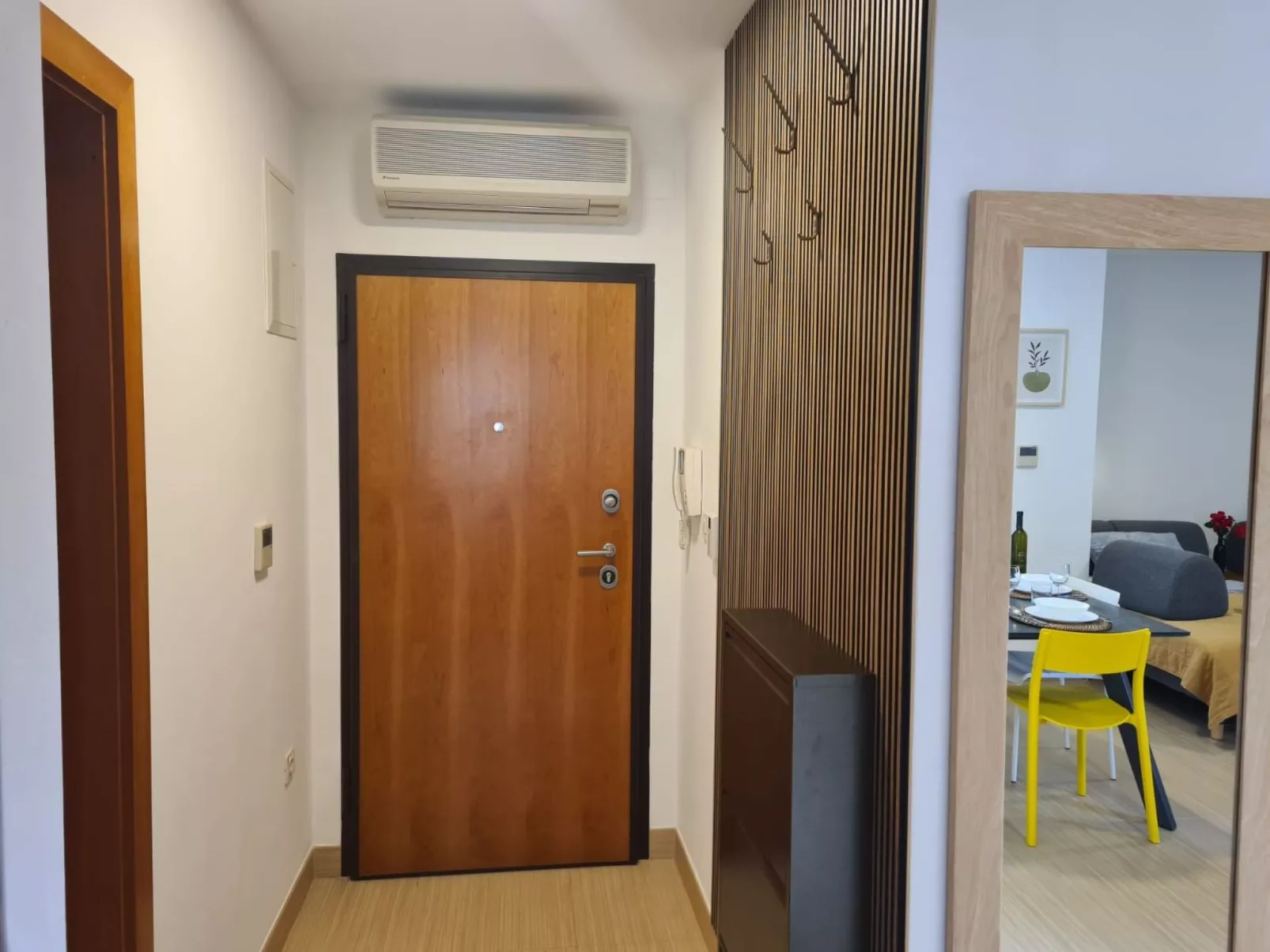 Apartment Golden Sun-Image-tags.info