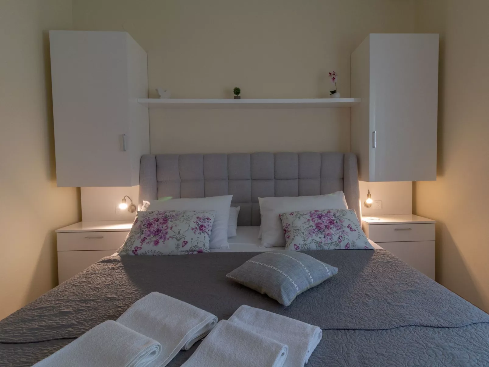 Wohnung mit Blick auf das Wasser-Binnen