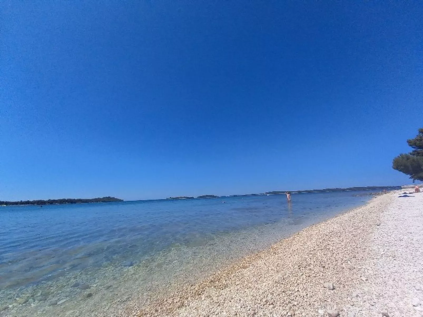 "Toni" mit Terrasse-Buiten