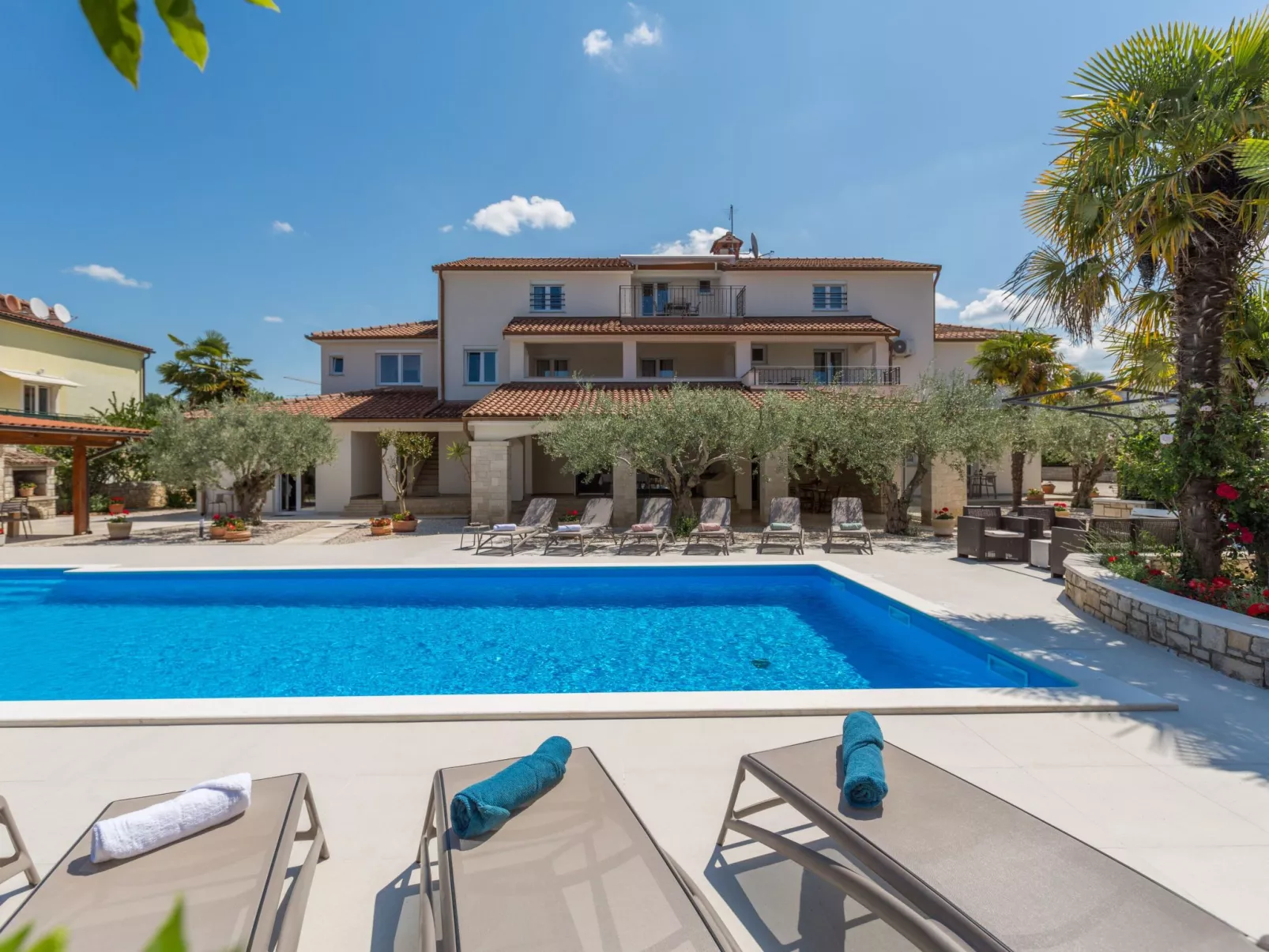 Residence Paradiso 6-Buiten