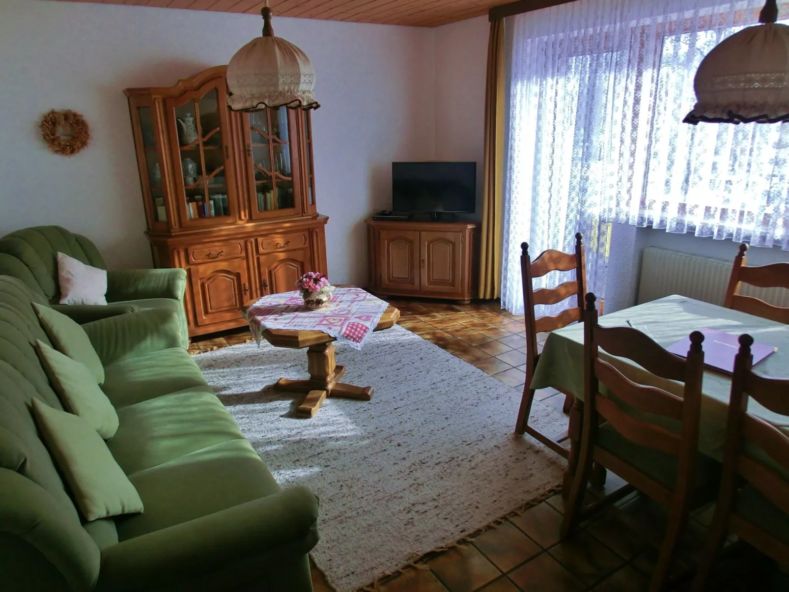 Panoramabergblickwohnung in ruhiger Einzellage-Binnen