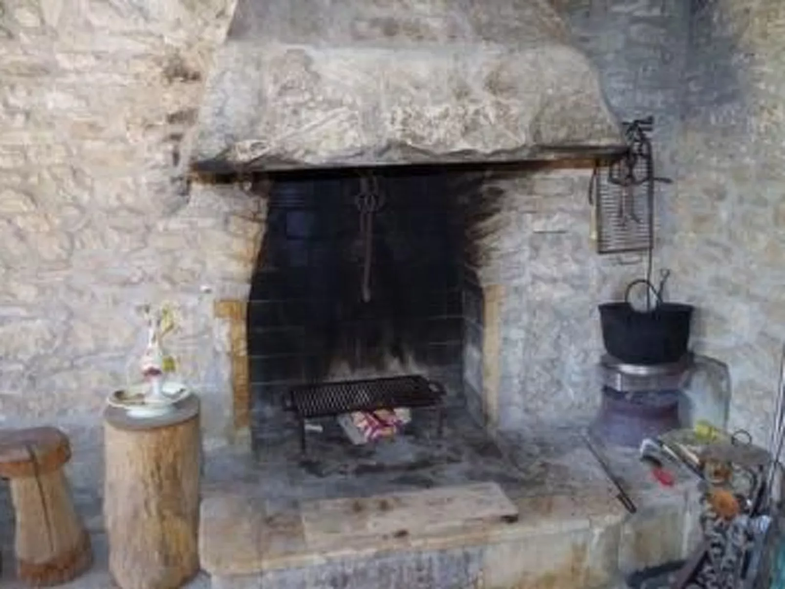 In malerischem istrischem Dorf-Buiten