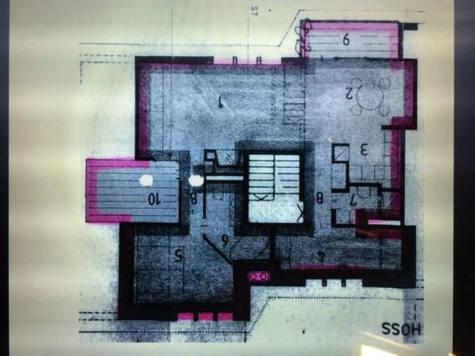 Grosszügige Dachwohnung mit Aussicht-Binnen