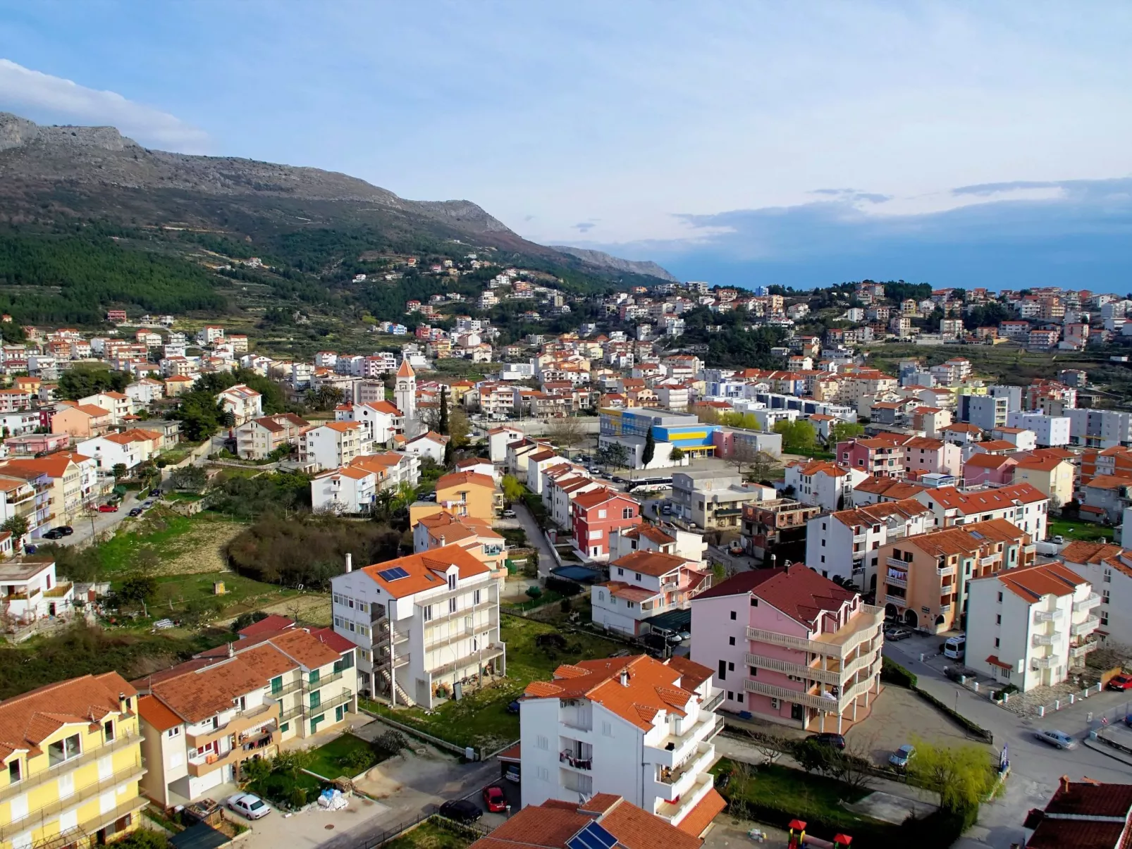 Für sechs Personen mit Terrasse-Buiten