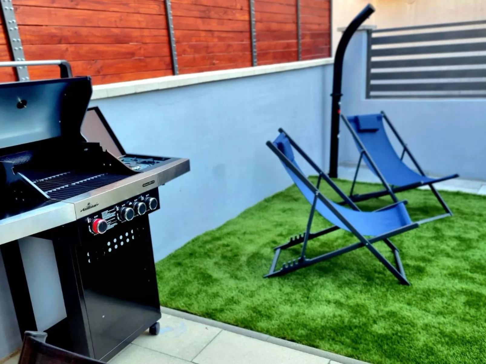 Holiday house Ena-Buiten