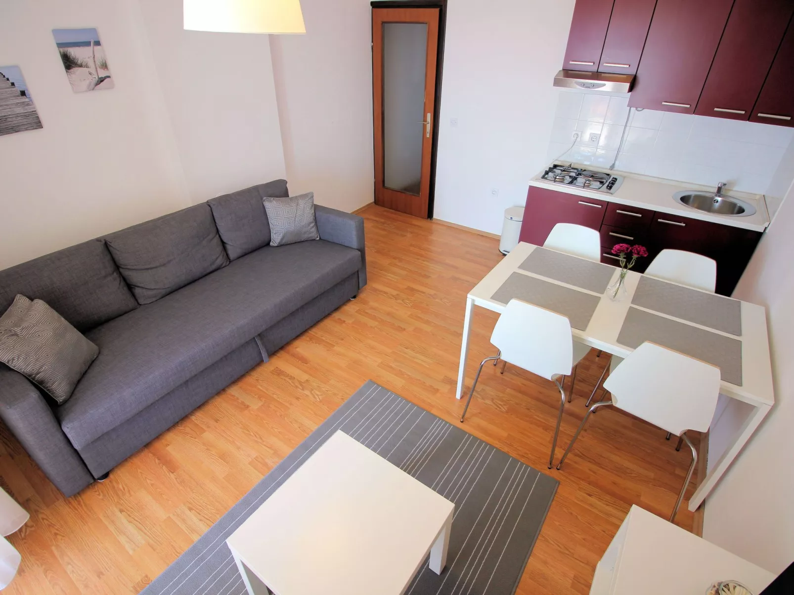 Apartment für zwei Erwachsene und zwei Kinder-Binnen