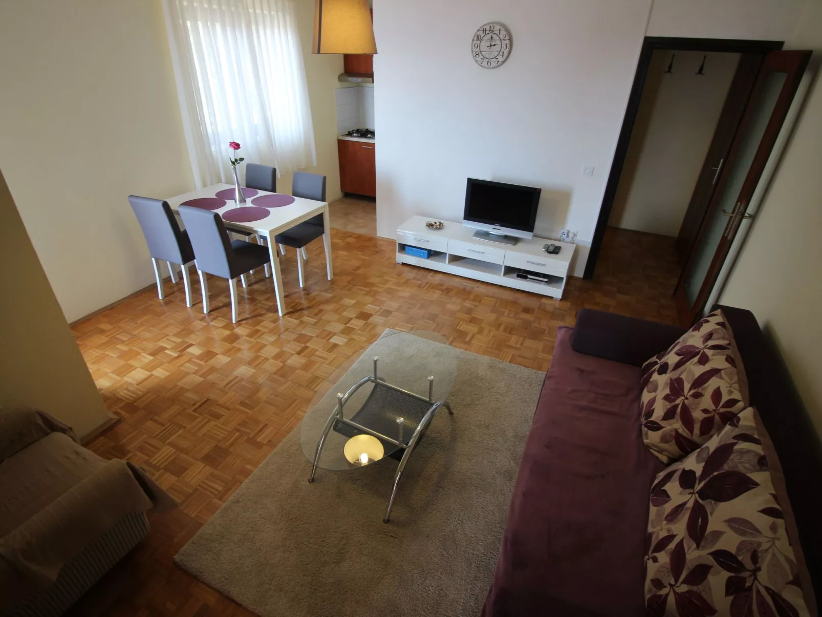 Apartment für zwei Erwachsene und zwei Kinder-Binnen