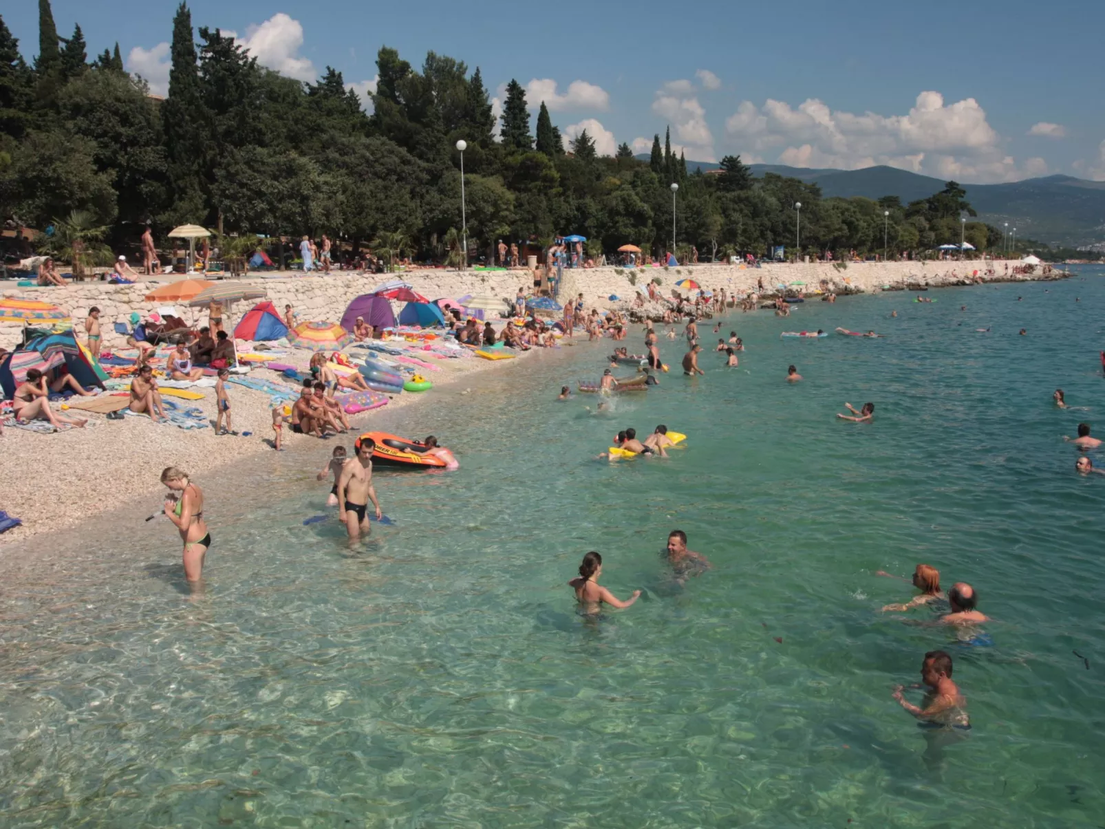 Studio-Apartment für 2 Personen mit Terrasse-Buiten