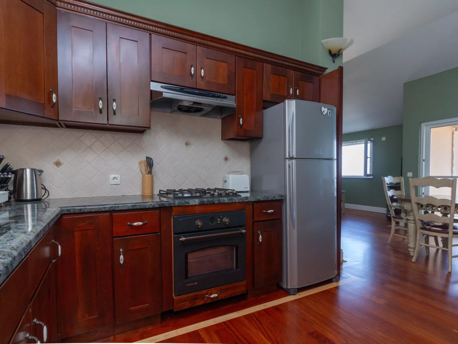 NEW Beachfront Wohnung mit Meerblick - TA Leut-Binnen