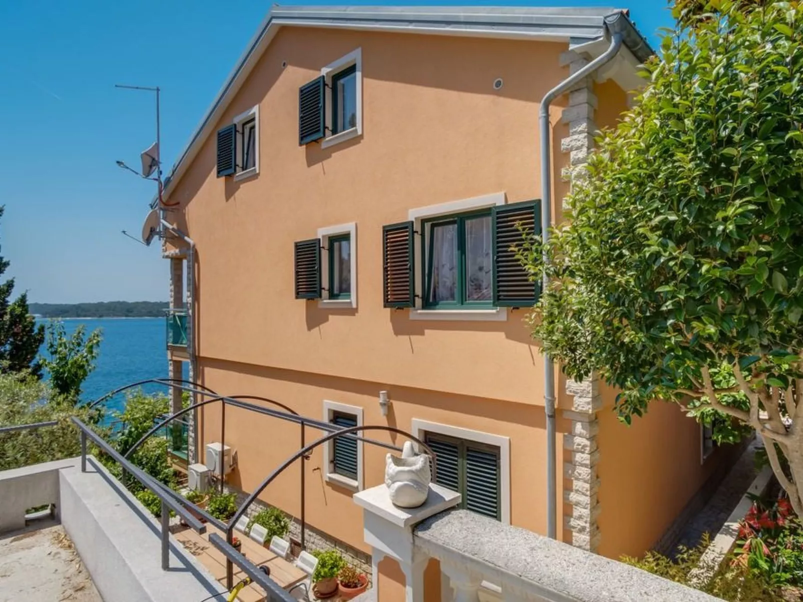 Villa Magnolia – Apartment Magnolia-Buiten