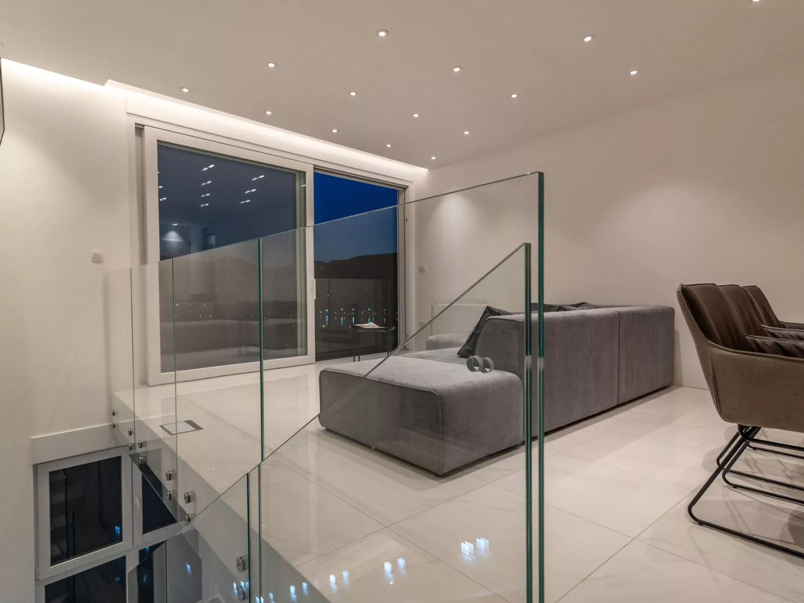 Luxuriöse Ferienvilla mit privatem Pool-Binnen