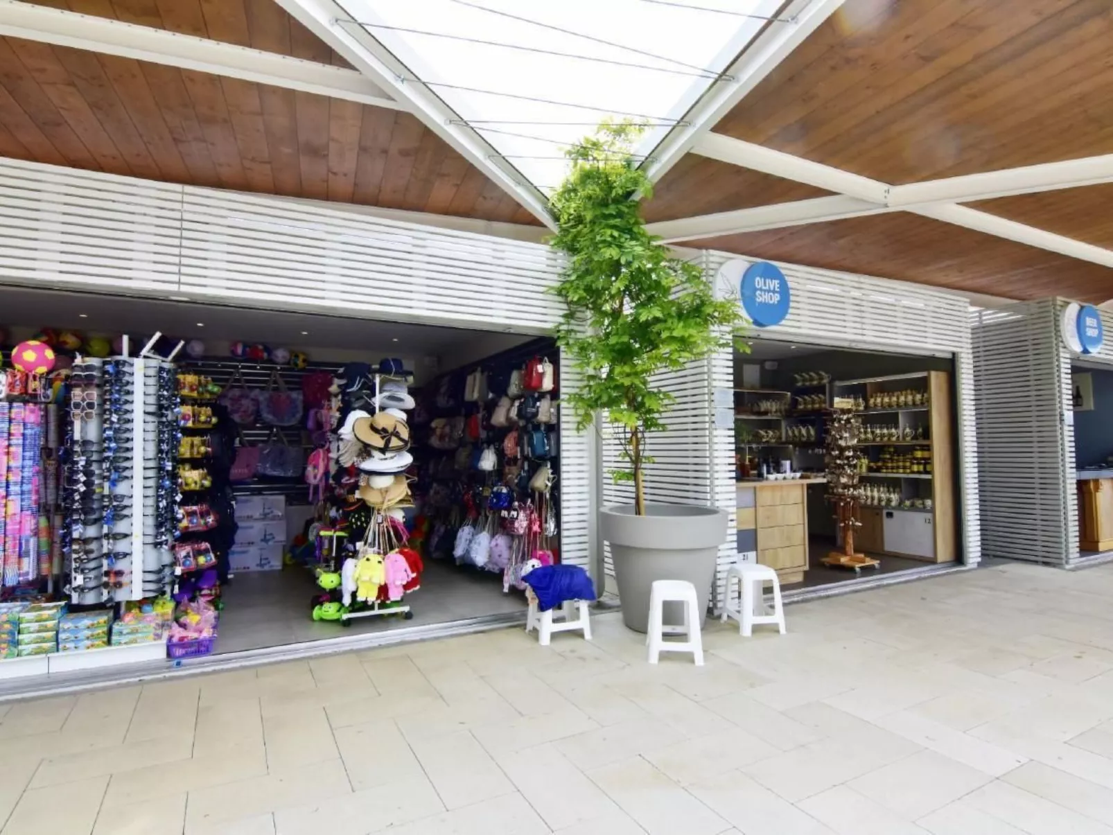 NOA 4-Image-tags.info