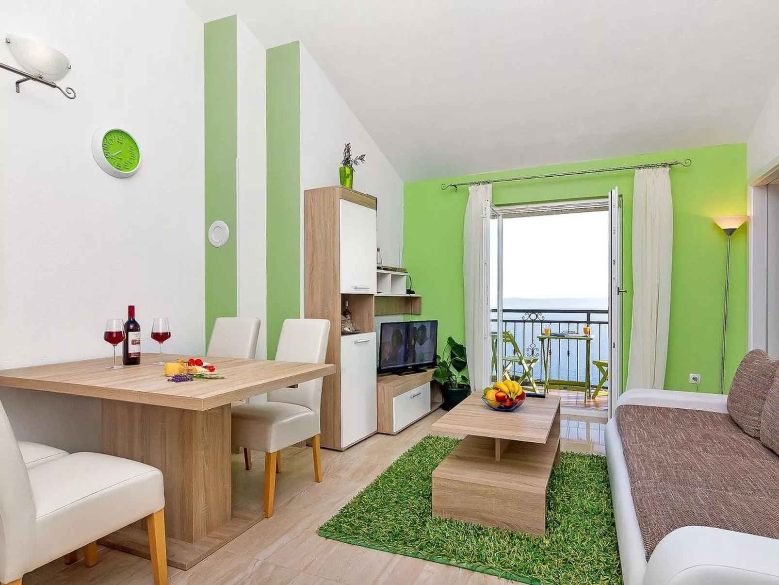 Renoviertes Ferienhaus in Tučepi mit Privatem Pool-Image-tags.info