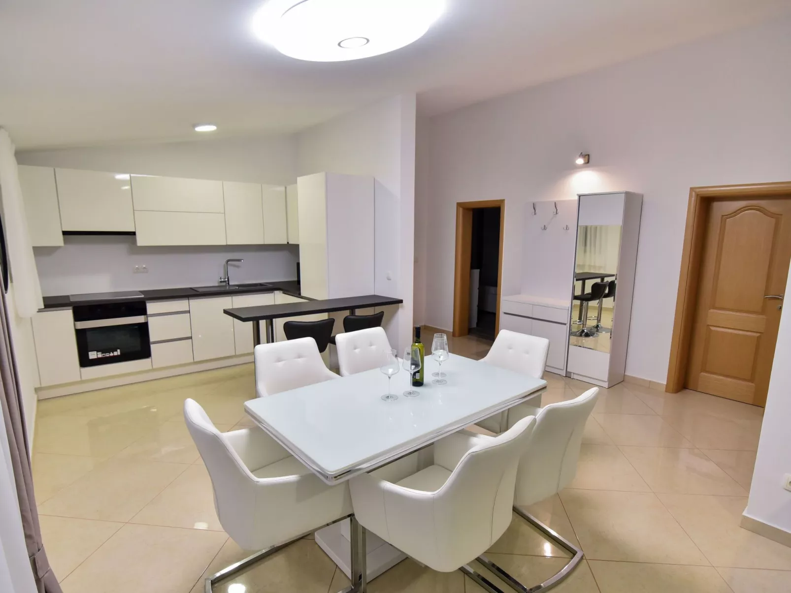 Villa Sana-Image-tags.info