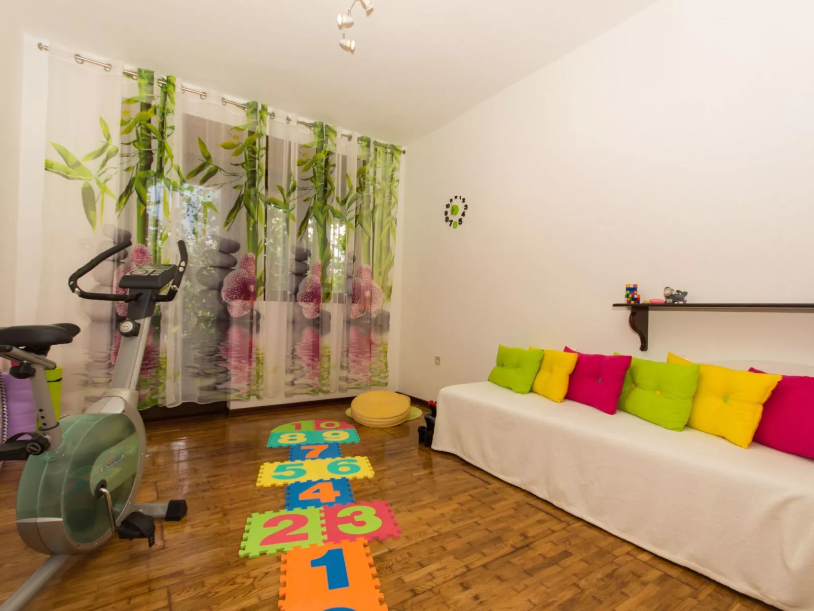 Wohnung "Lorenzo" mit Terrasse-Binnen