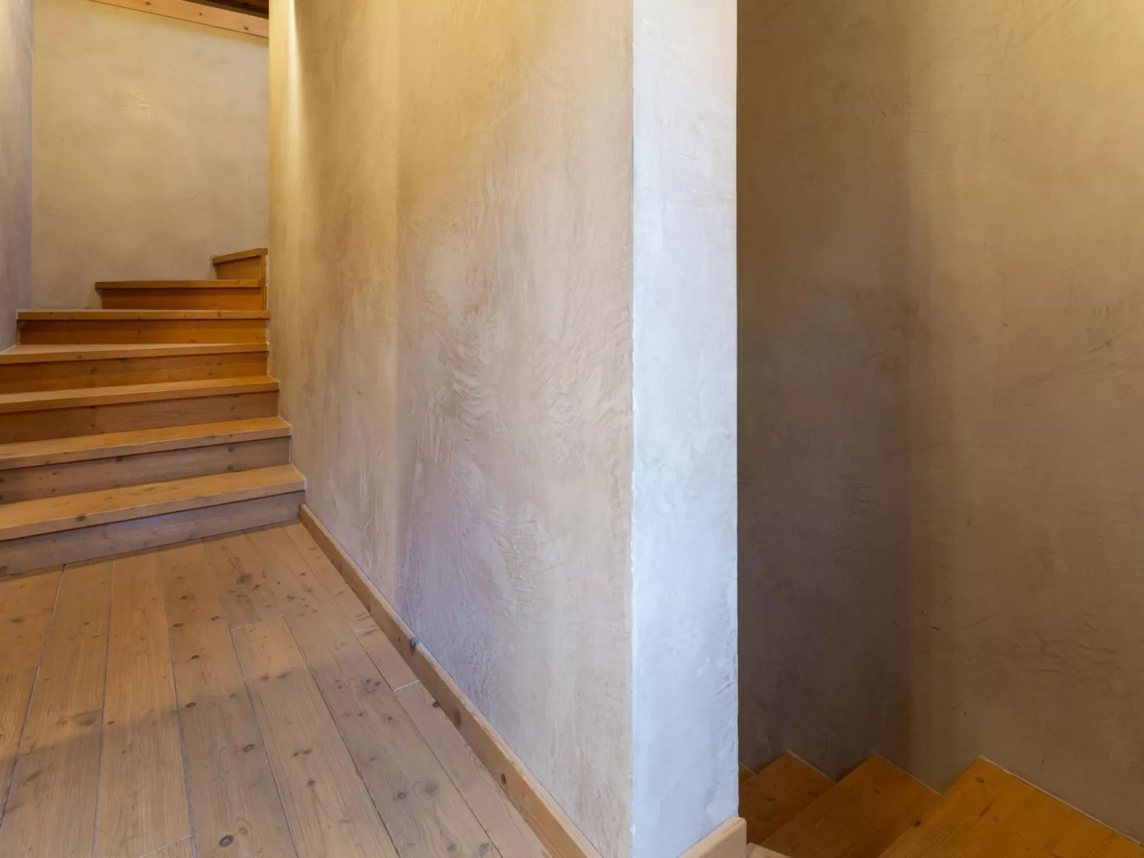 Villa Chiara mit 6 Schlafzimmern in Meeresnähe-Binnen