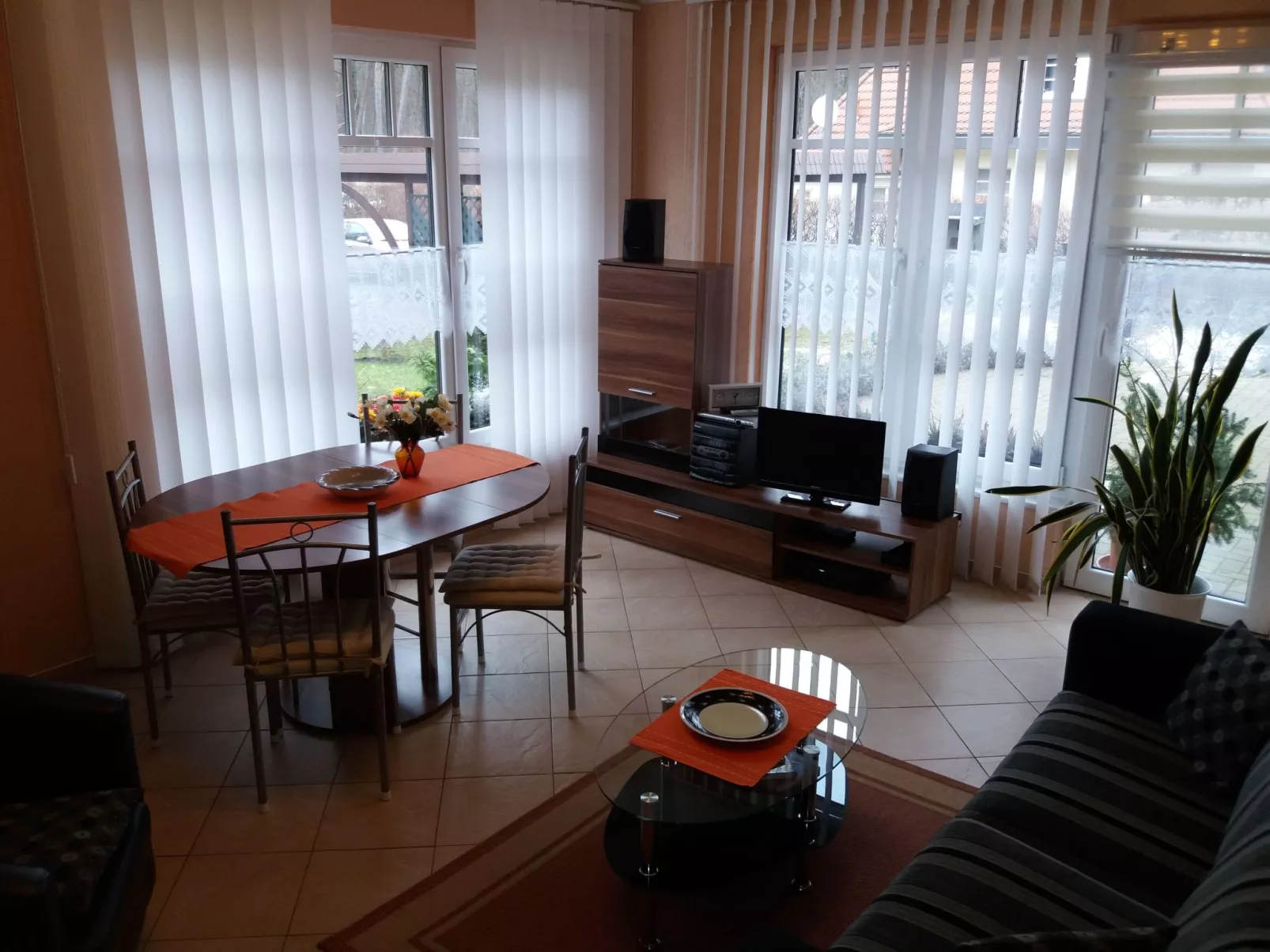 Haus am Seeufer in Plau am See-Binnen