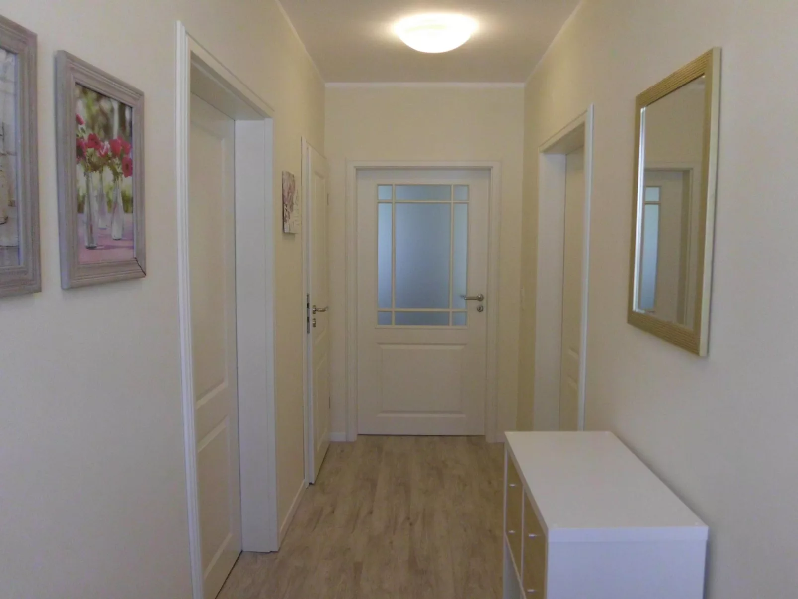 Barrierefreie FeHausHälfte mit Terrasse.-Binnen