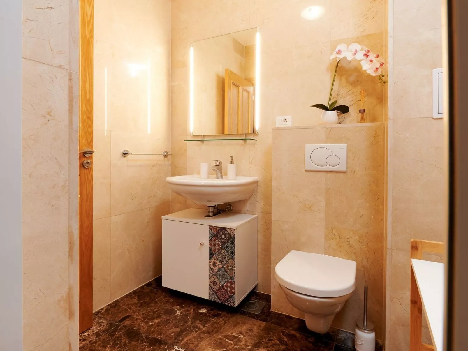 "Clementin"-Image-tags.info