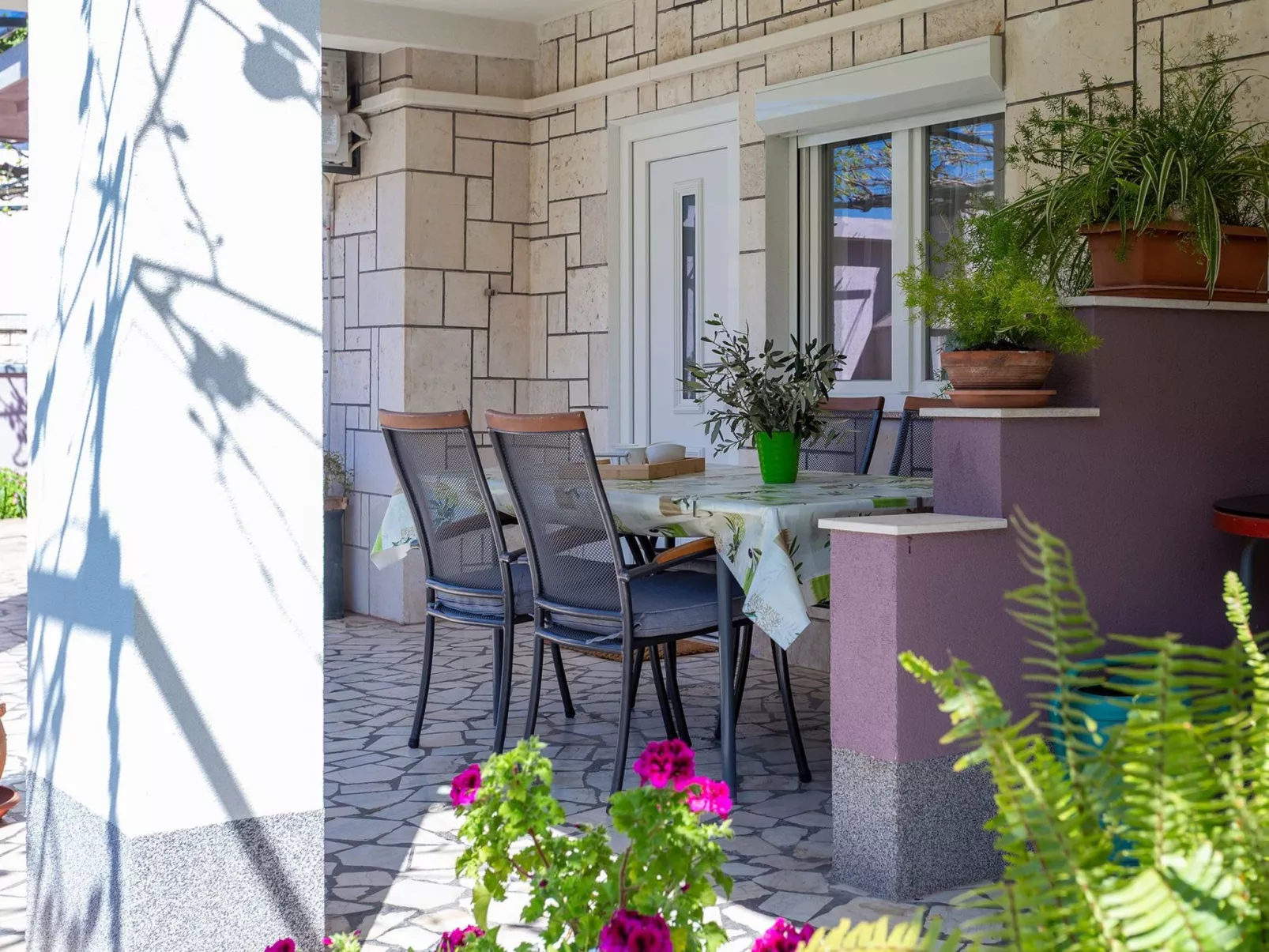 "Appartement Perka No.1"-Buiten