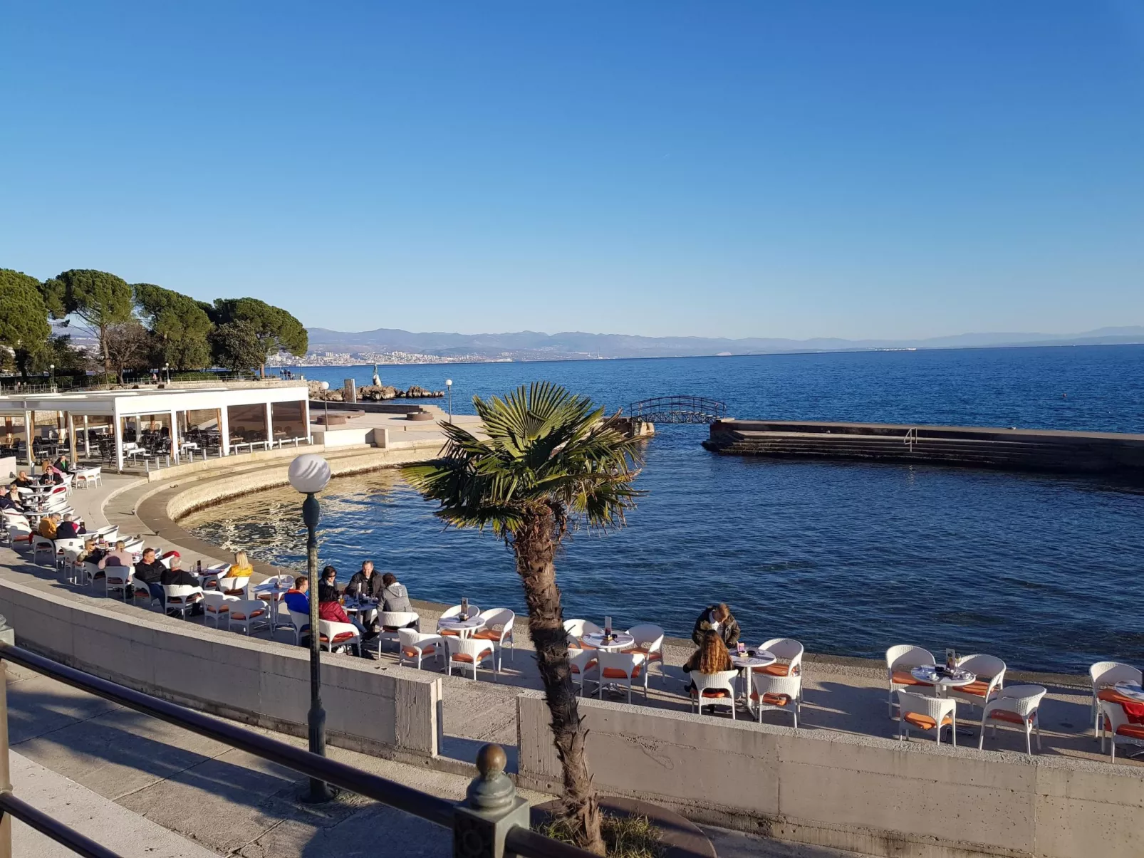 Villa Ella, traditionelles mediterranes Steinhaus-Buiten