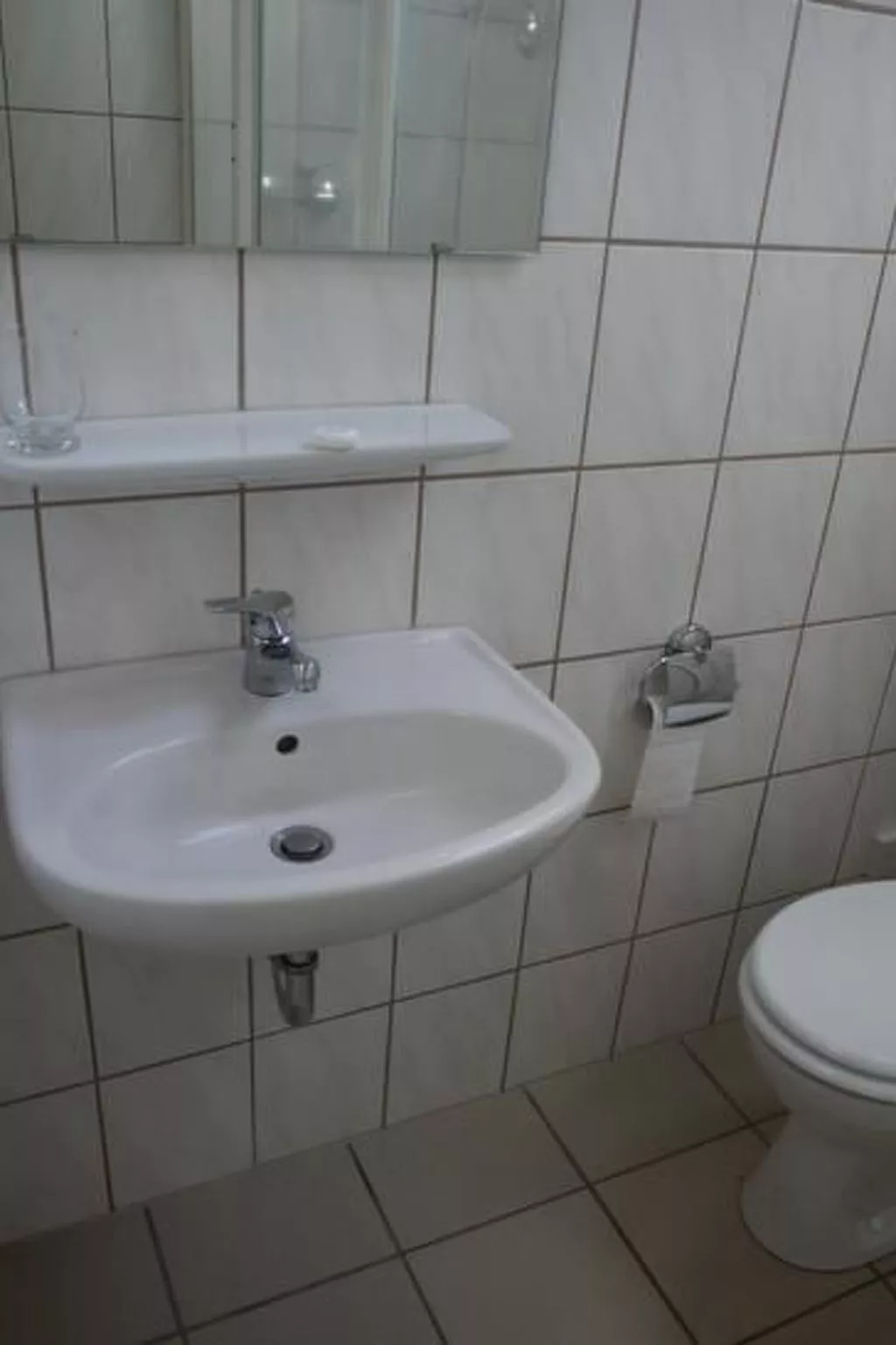 Gemütliches Haus im Feriendorf Silbersee-Binnen