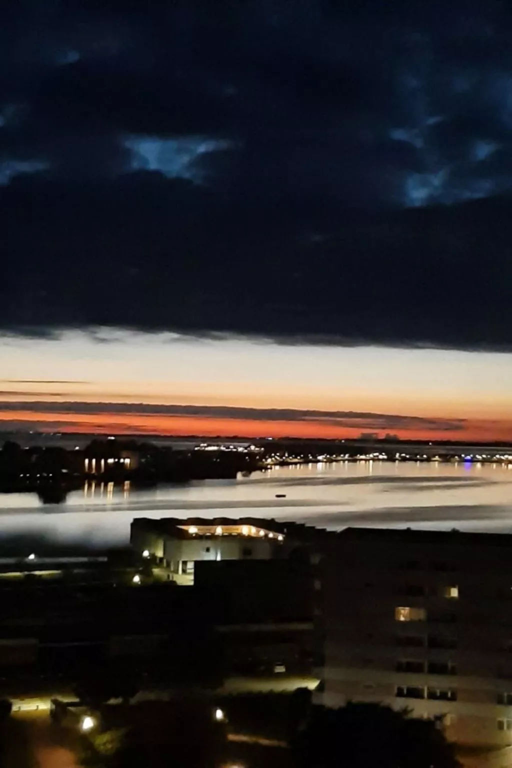 Sonnenaufgang-Buiten