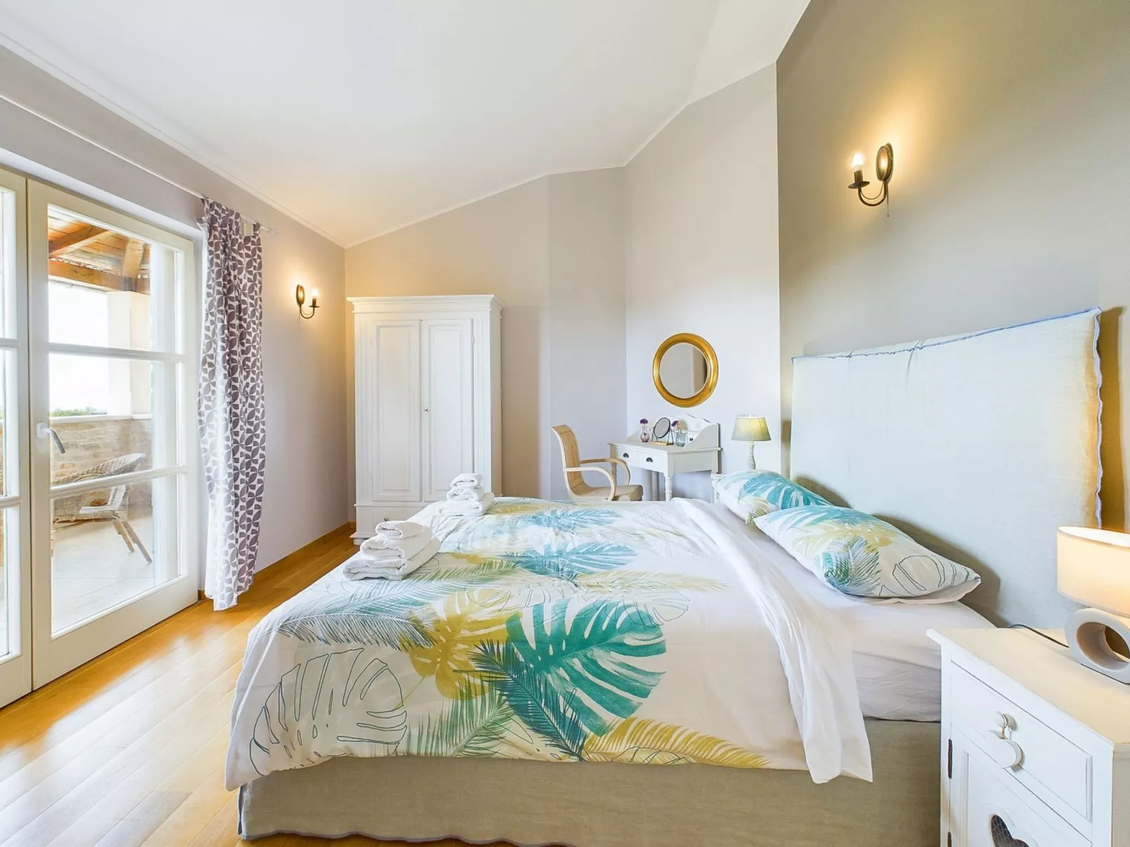 Luxusvilla "Azzurra" mit beheiztem Pool-Binnen