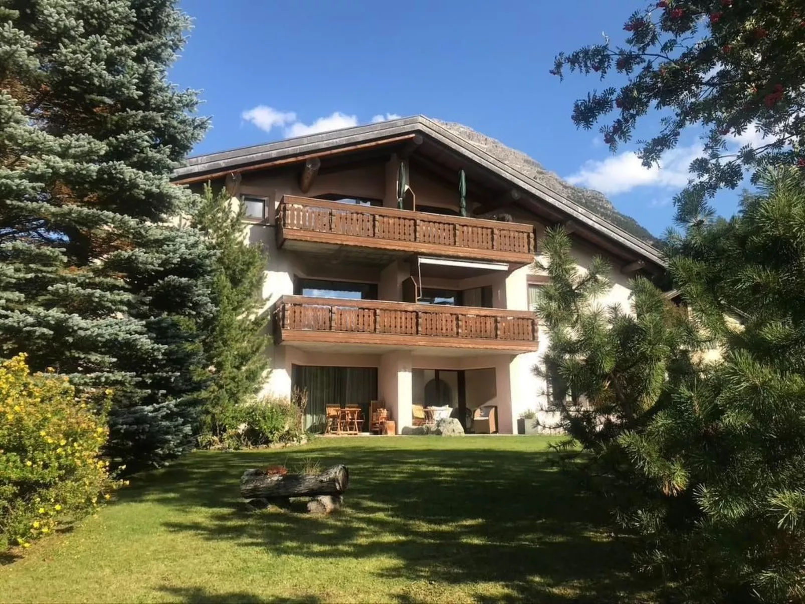 Engadin 2 1/2 Zi-Wg-Buiten