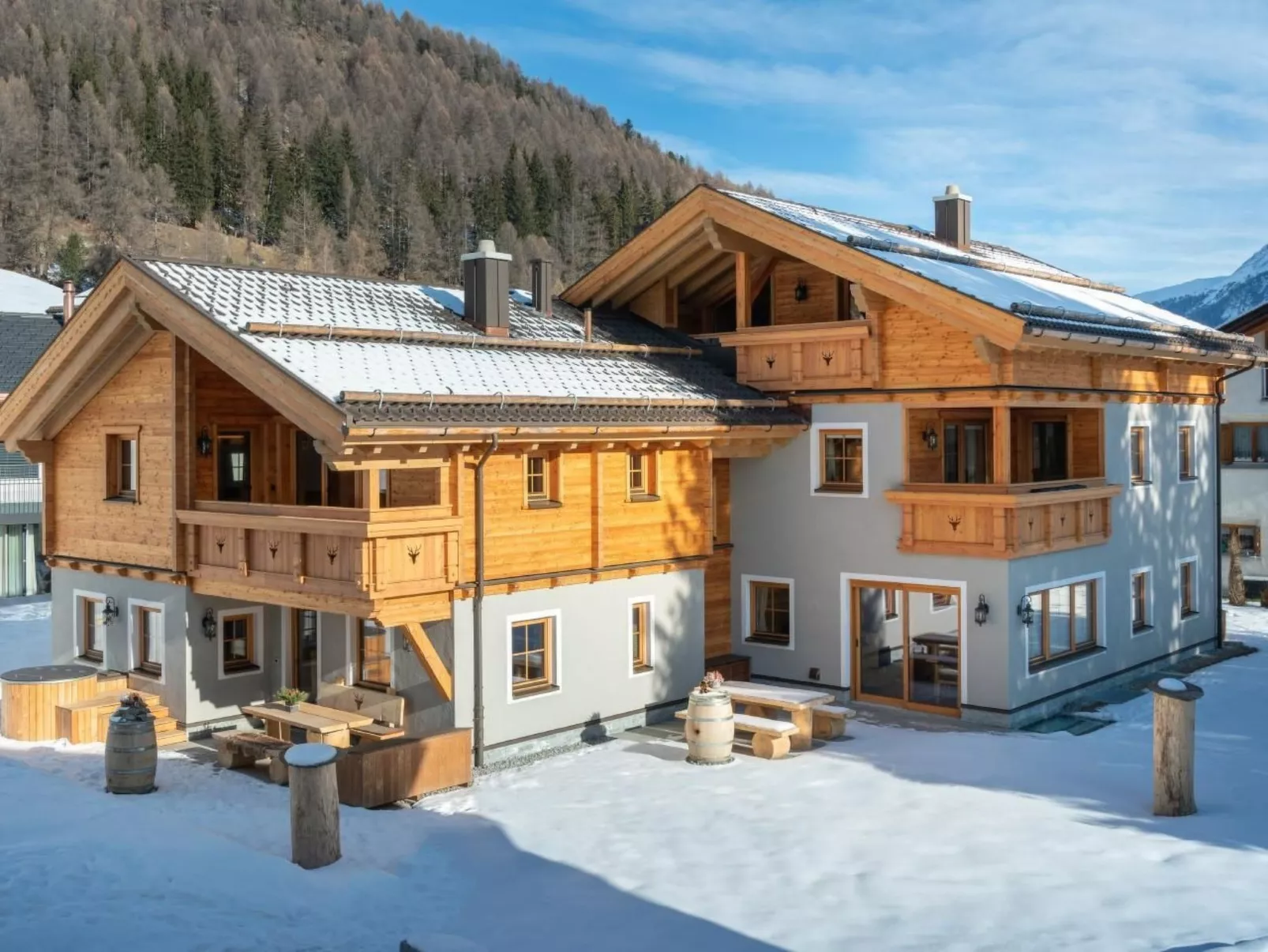 Engadin Chalet Apart-Buiten