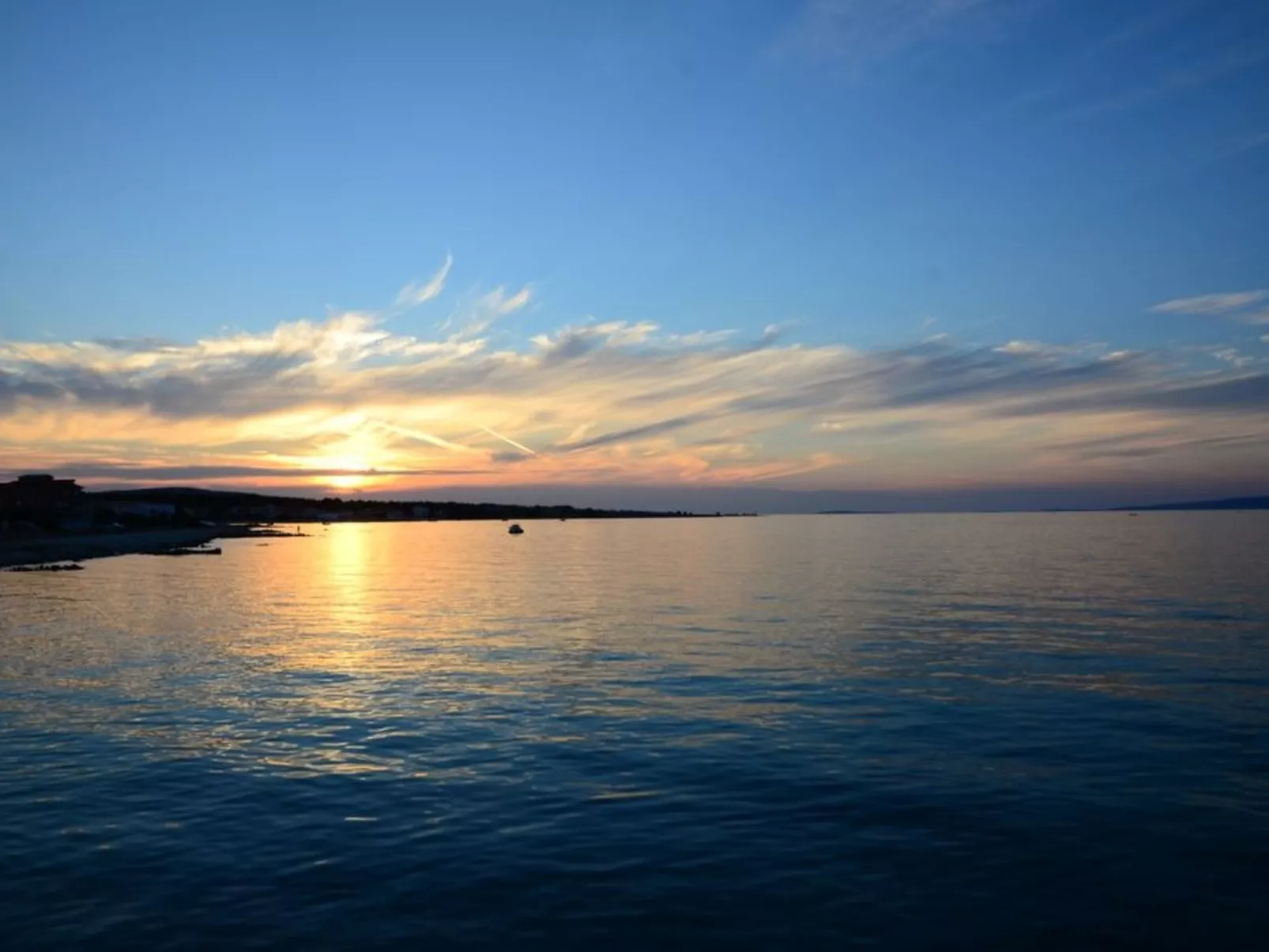 Casa Helena mit Dachterrasse-Buiten