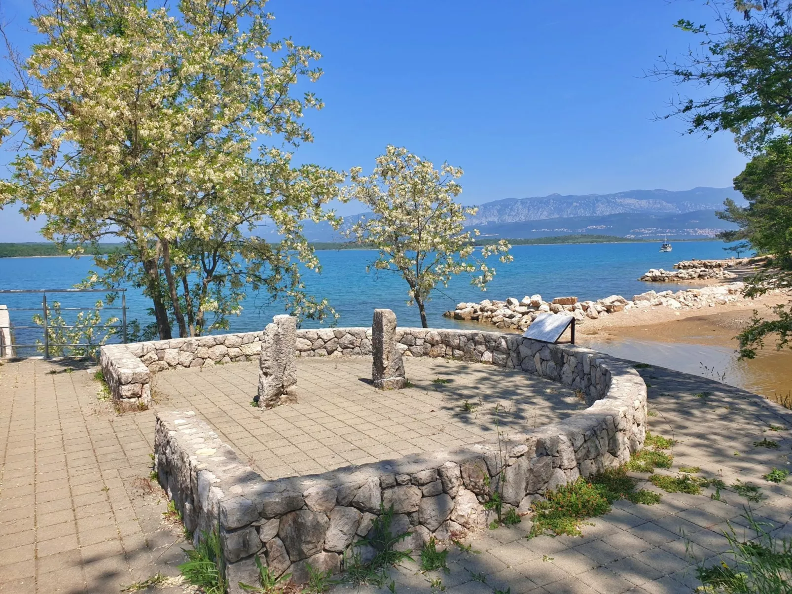 Wohnung Vodopija - Buiten