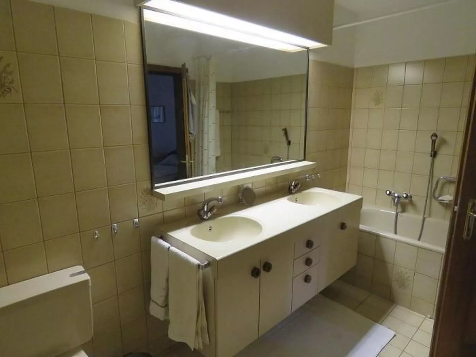 La Planüra 11-Binnen