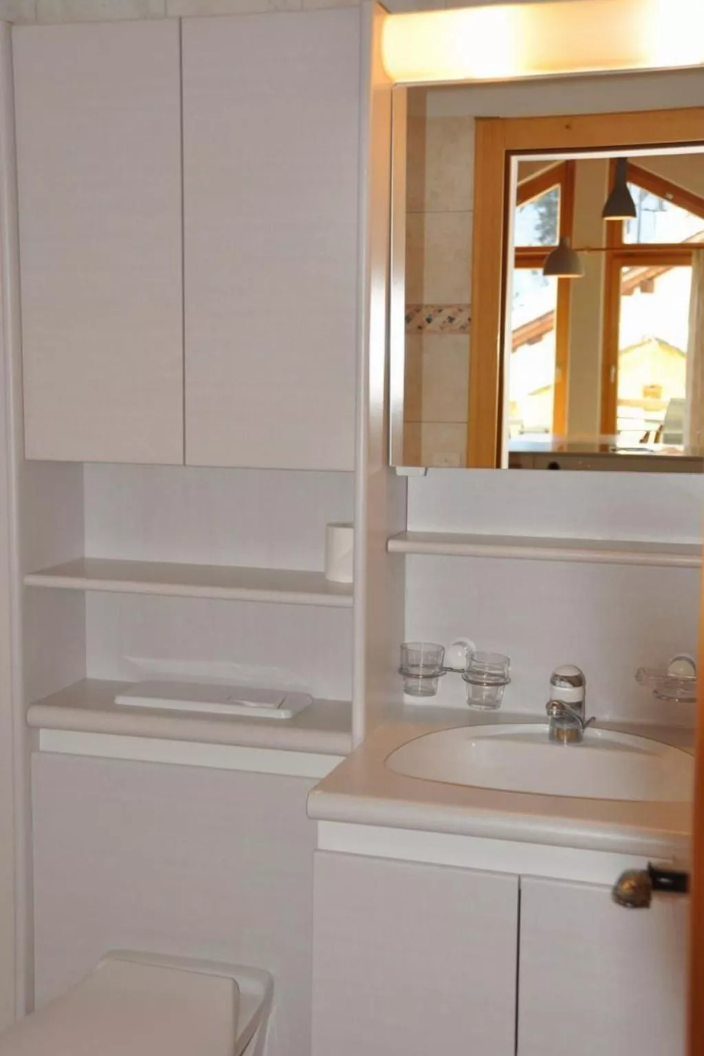 Chesa Sunasain V11-Binnen