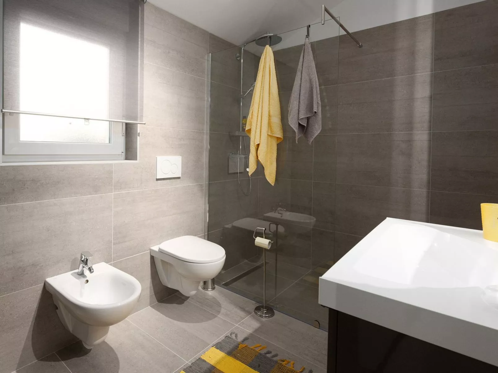 Mit Garten, Grill und Terrasse-Binnen