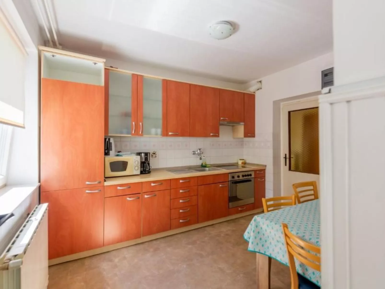 Wohnung in Portorož, sicherer Parkplatz, direkt am Strand-Binnen