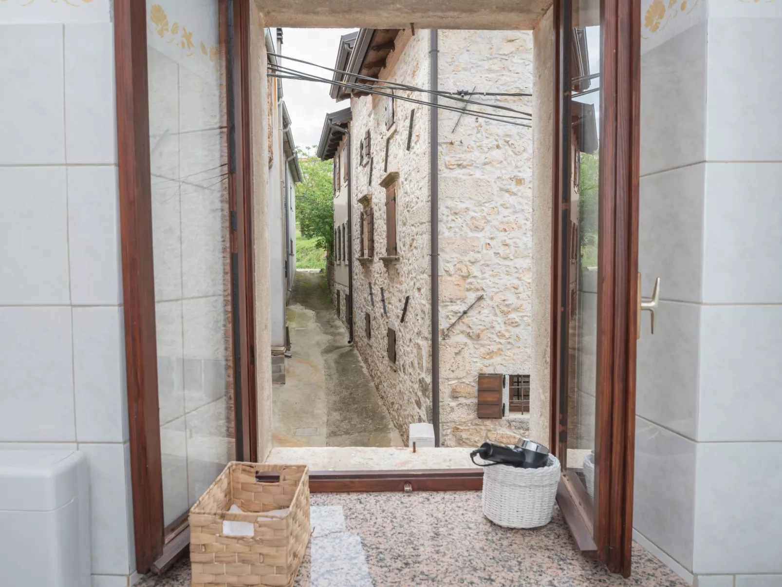 Wunderschön eingerichtete Villa mit Pool und Garten-Image-tags.info