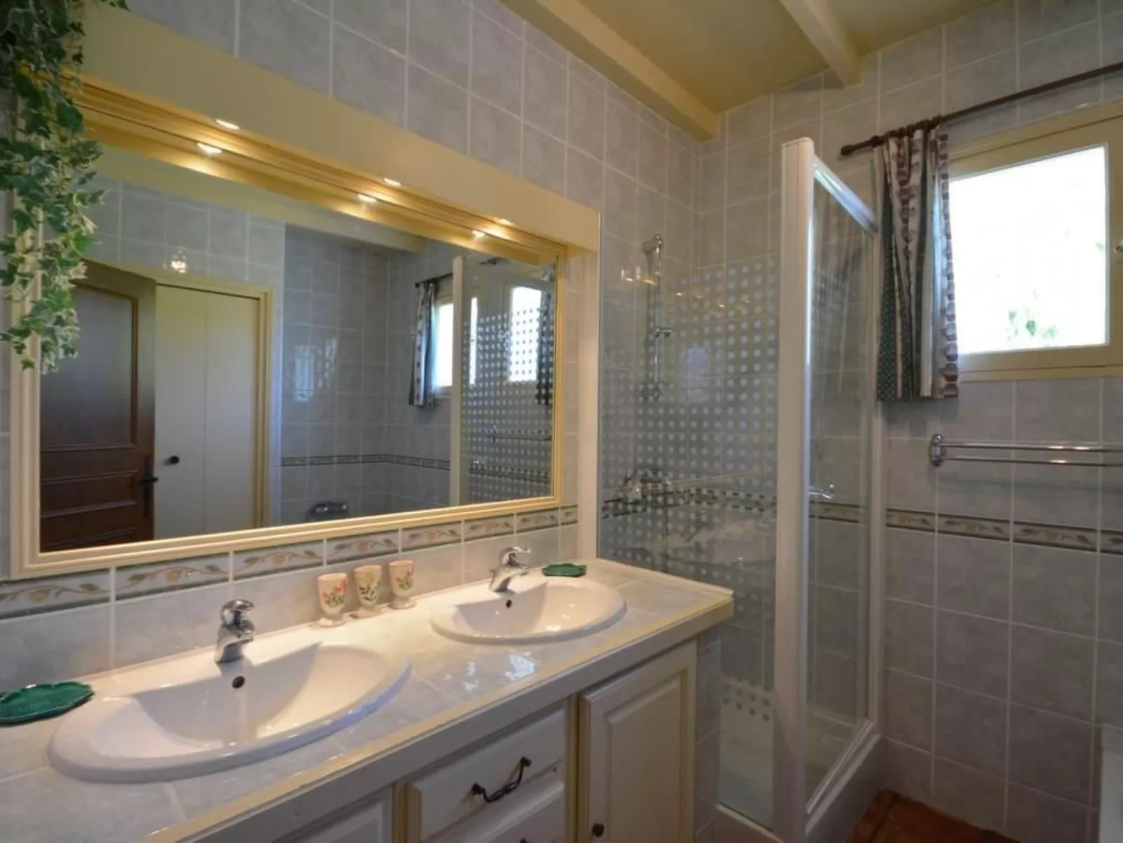 "Le Rieu" mit eigener Terrasse-Binnen