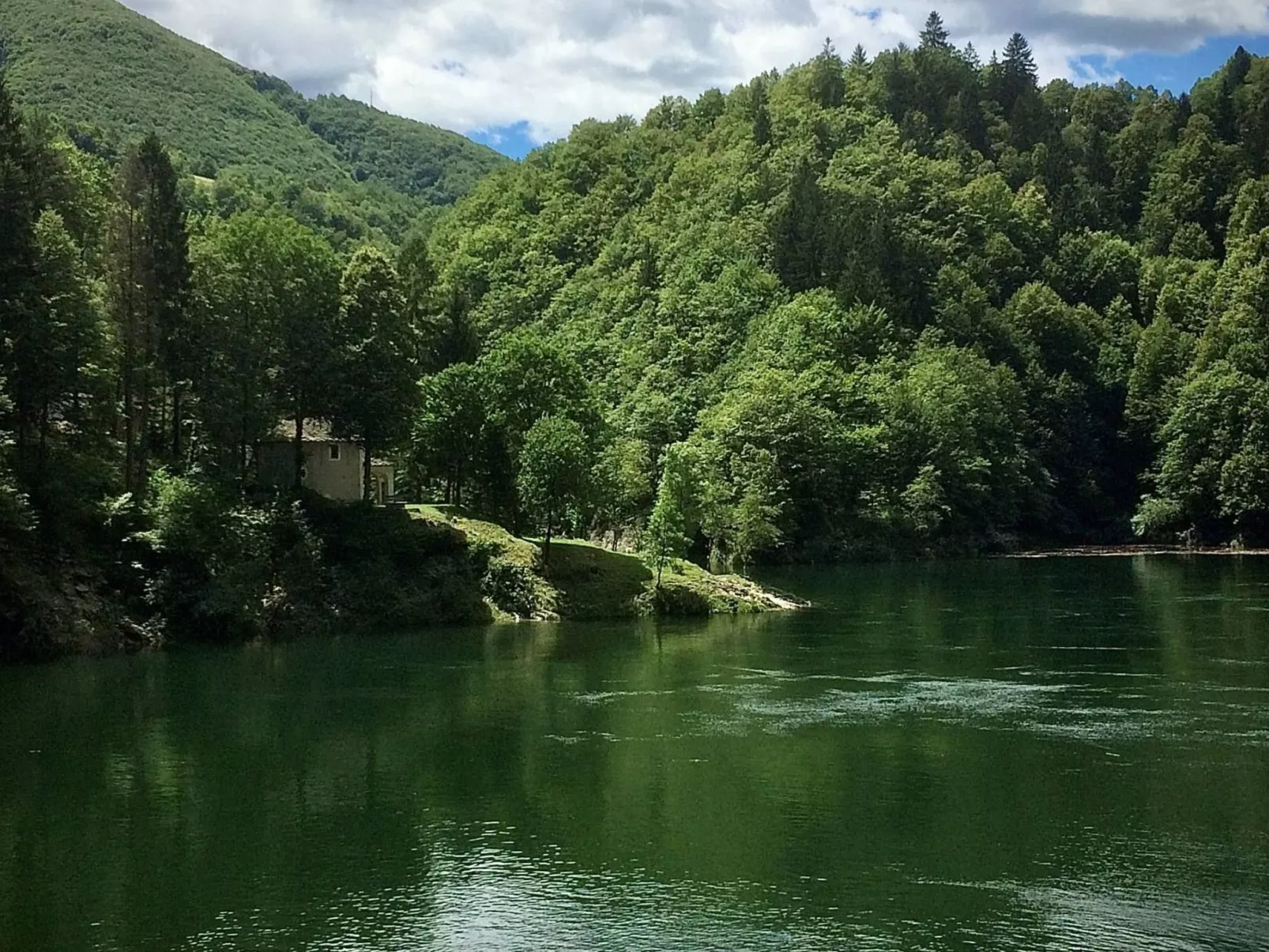 Al Sciresée House, am Fuße des geschützten Waldes-Image-tags.info