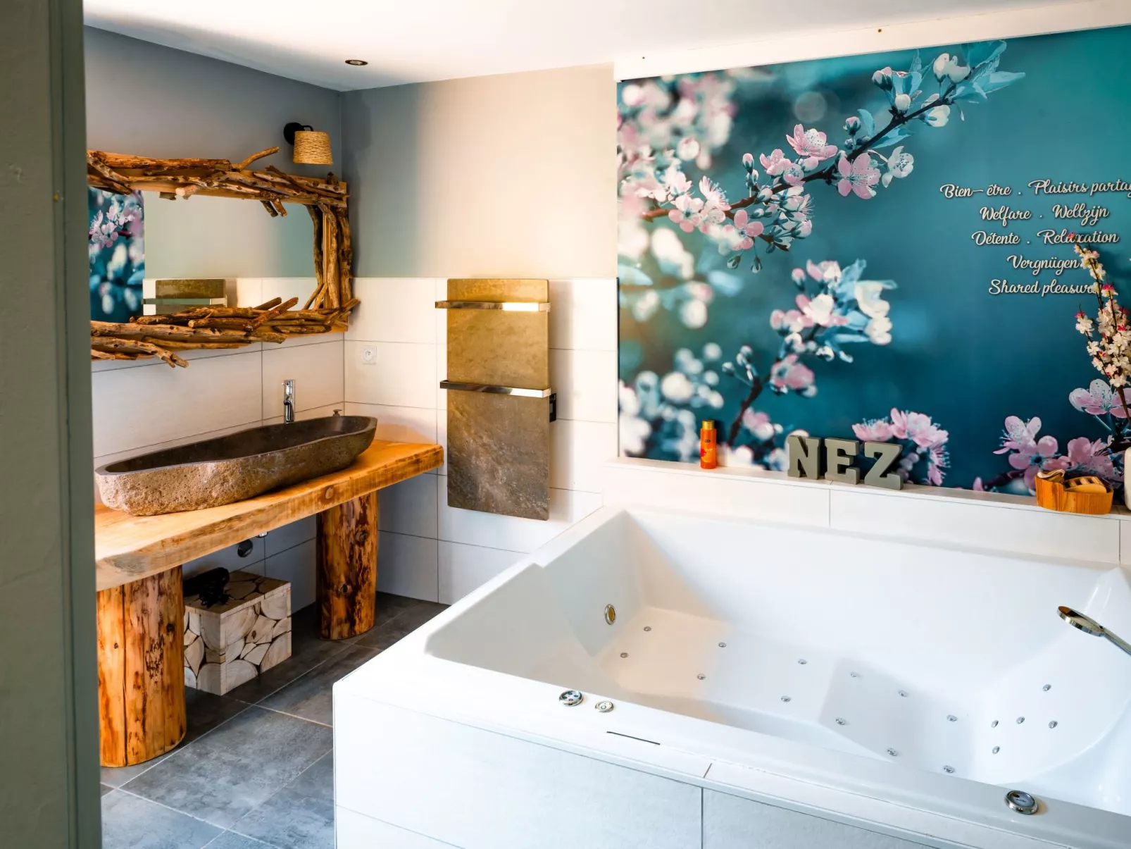 Domäne "Leons Garage"-Binnen