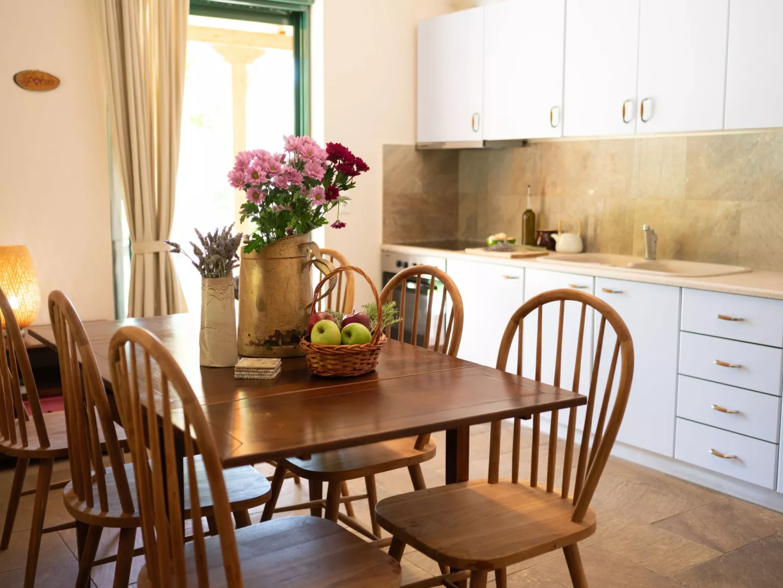 Wunderschönes Haus in Nea Tirintha mit privatem Parkplatz-Binnen