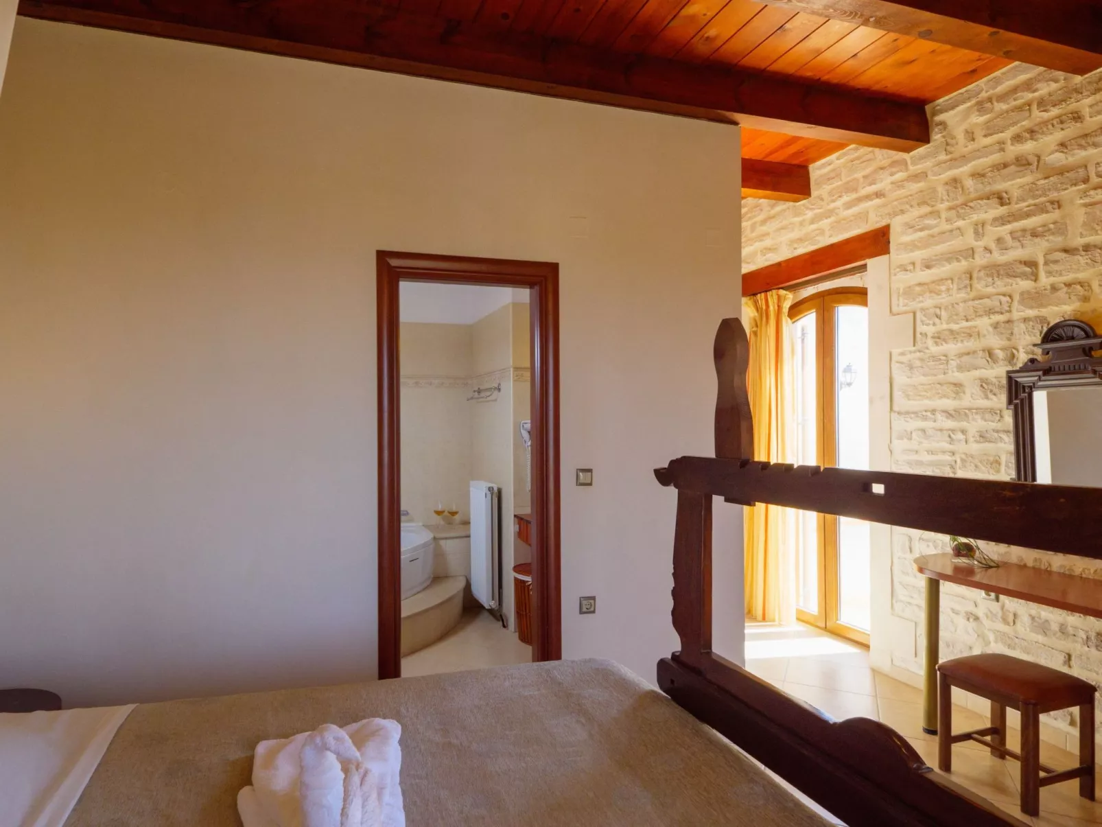 Familienfreundliche Villa mit Pool, BBQ, Kinderbereich-Binnen