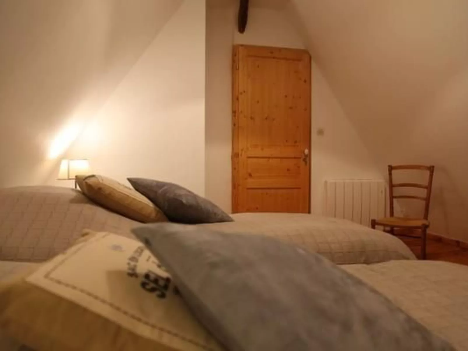 "L'Etable d'Emile" (Stall von Emile)-Binnen