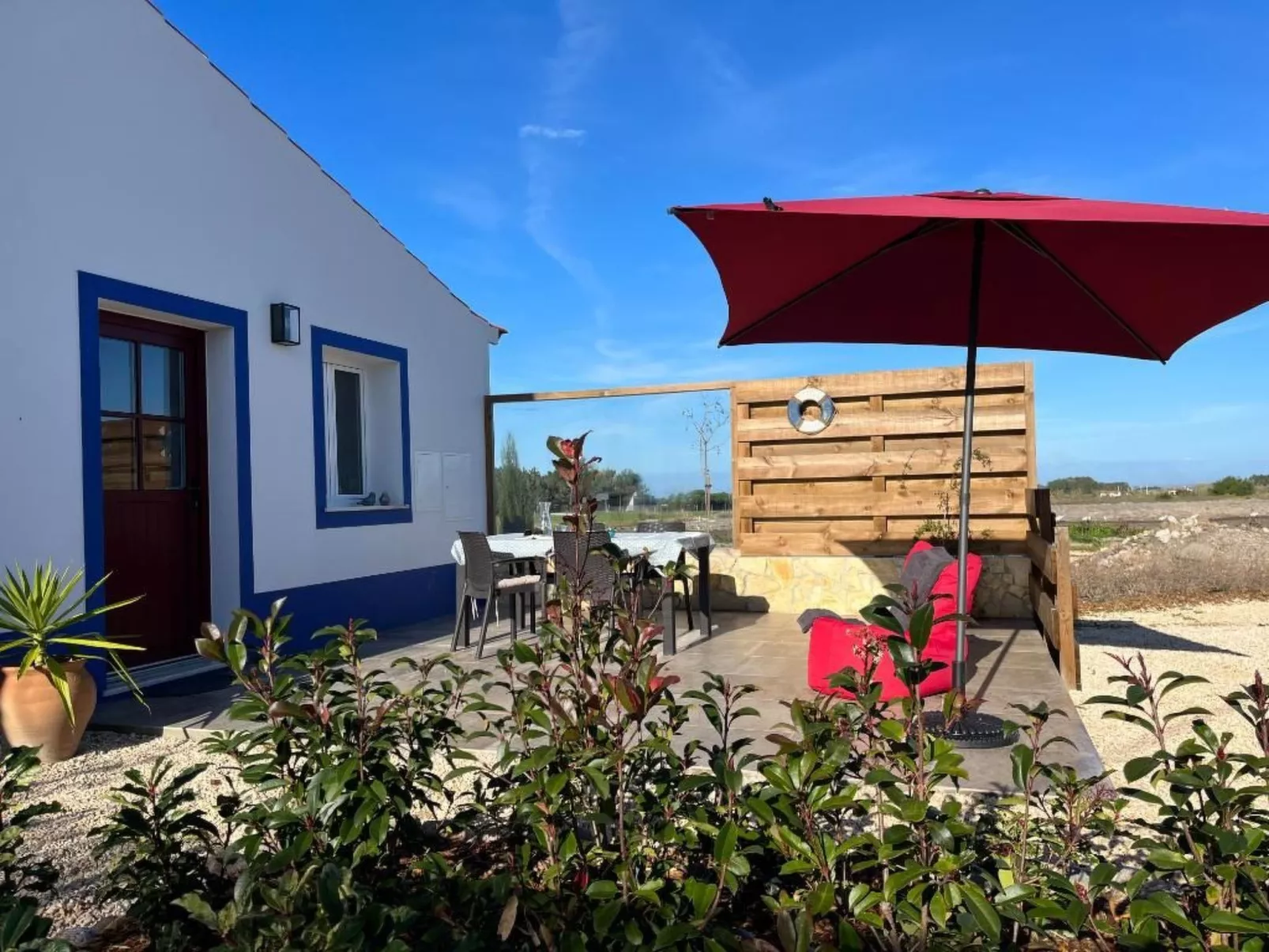 Auf dem Lande in der Nähe des Strandes-Image-tags.info