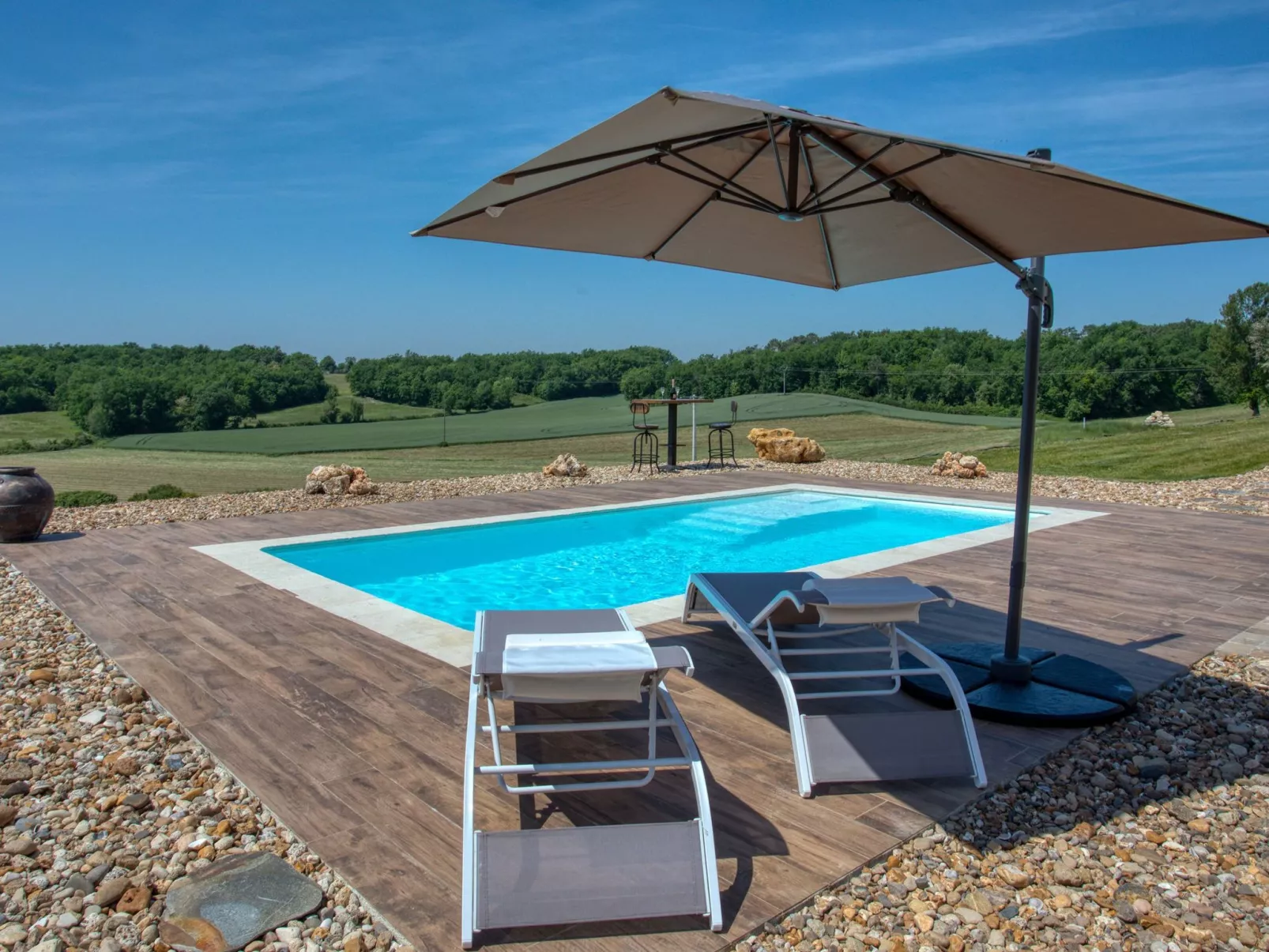 L'Orée du Bois-Buiten