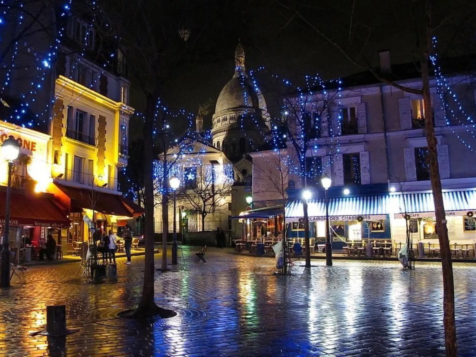 Freundliches Budget-StudioApartment 36m2 in Montmartre-Buiten