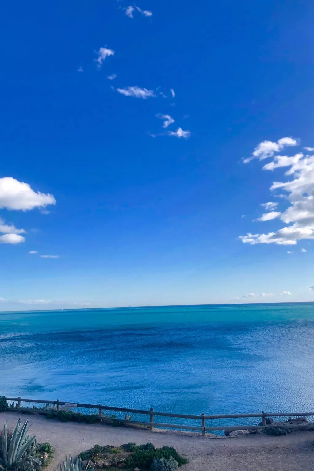 Wunderschöne renovierte Wohnung mit vollem Meerblick-Buiten