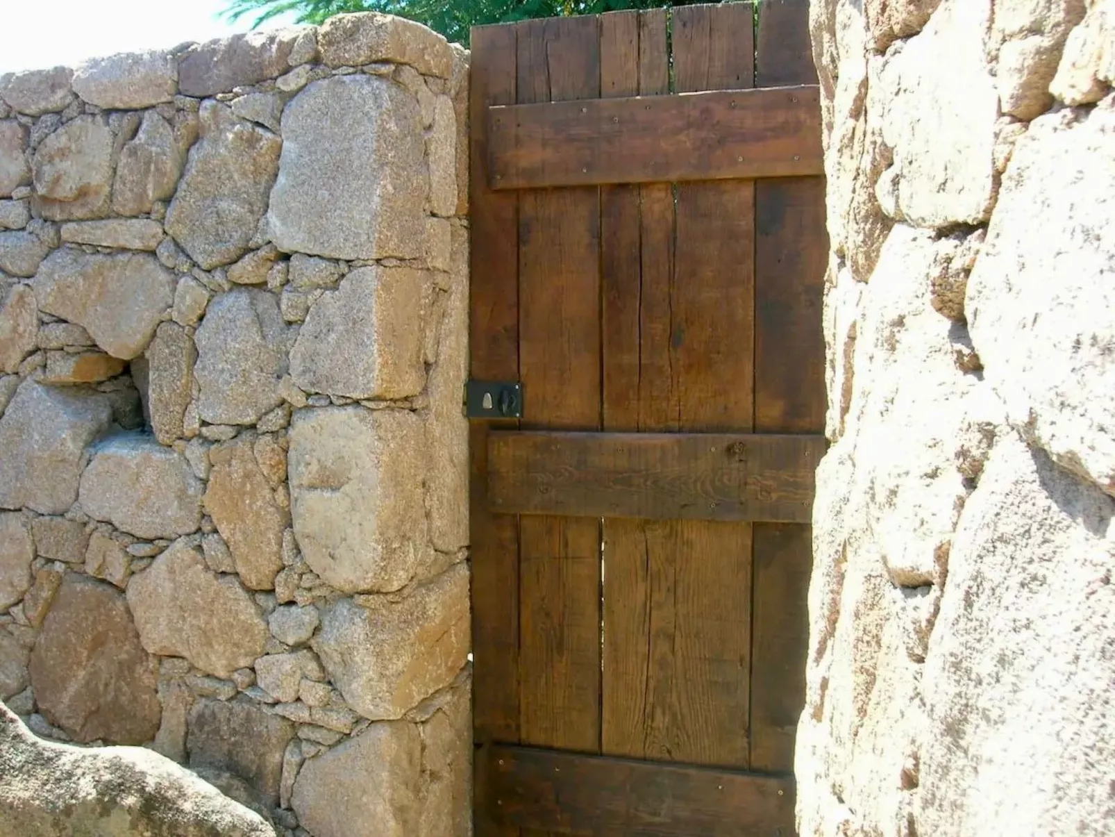 Luxusvilla aus Stein Concadoro-Buiten