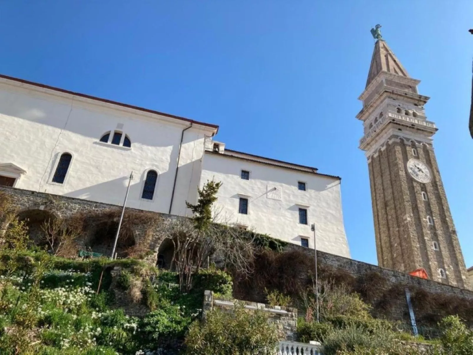 "JMJ Nono Piran"-Image-tags.info