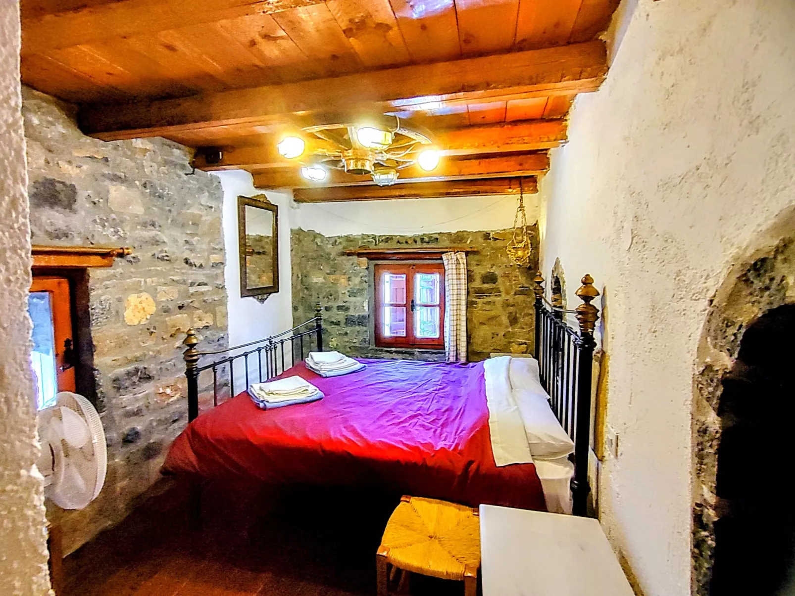 Authentisches kretisches Steinhaus Clio mit Aussicht-Binnen